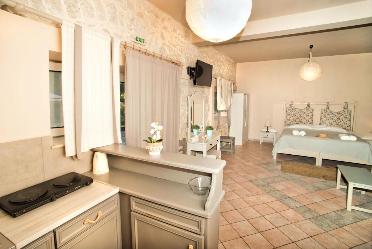 Paloma Luxury Studios Panormos  Exteriör bild